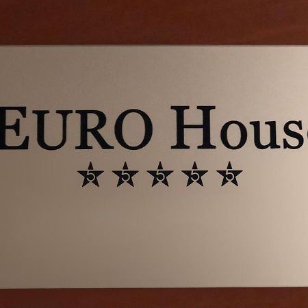 Euro House Hostel Modena Exterior foto
