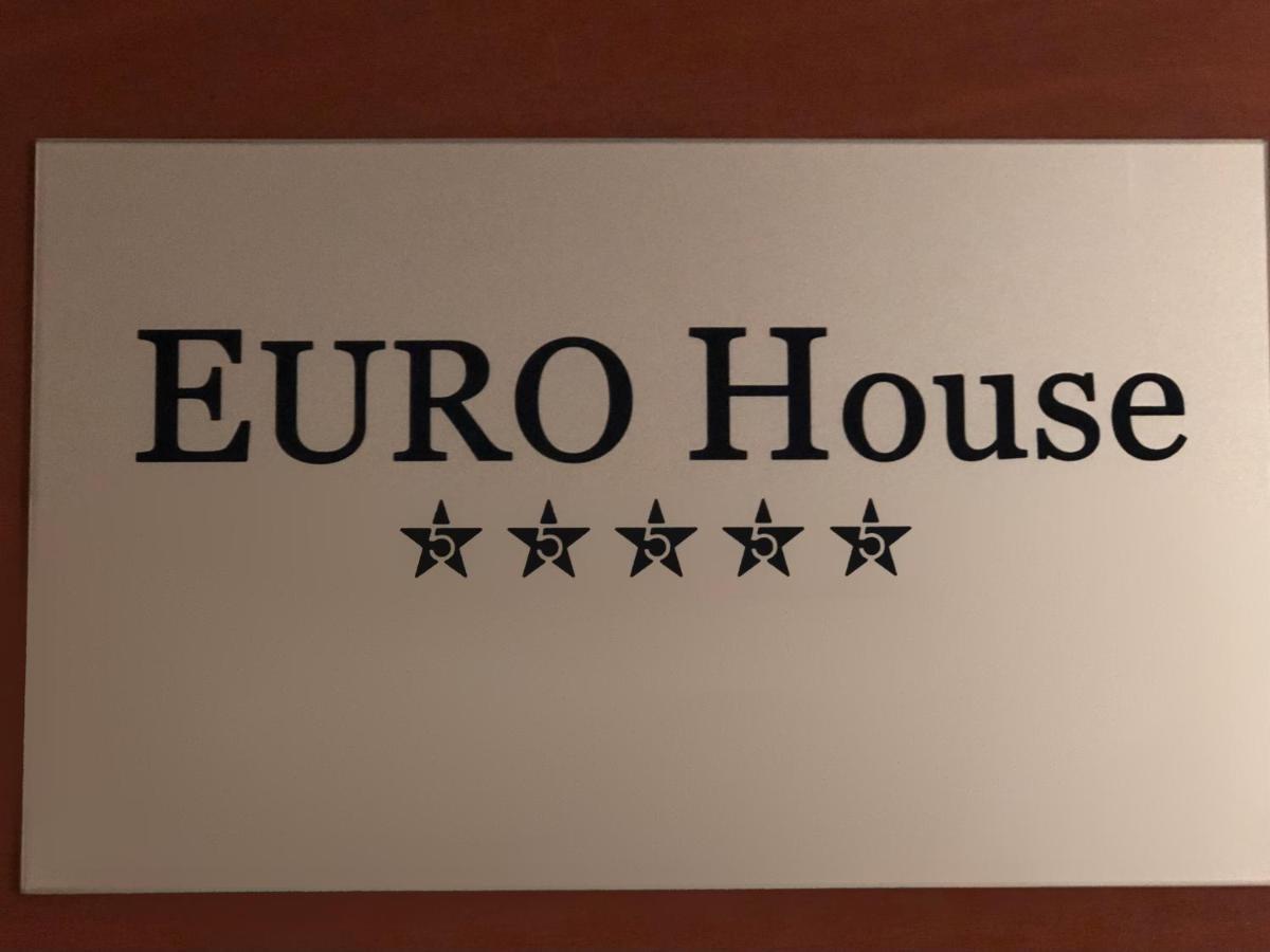 Euro House Hostel Modena Exterior foto